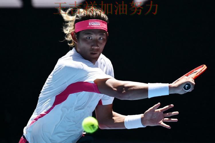 西甲阵容变化盘点:张之臻表现抢眼 成为赛后讨论的焦点 西甲阵容变化盘点:张之臻表现抢眼 成为赛后讨论的焦点